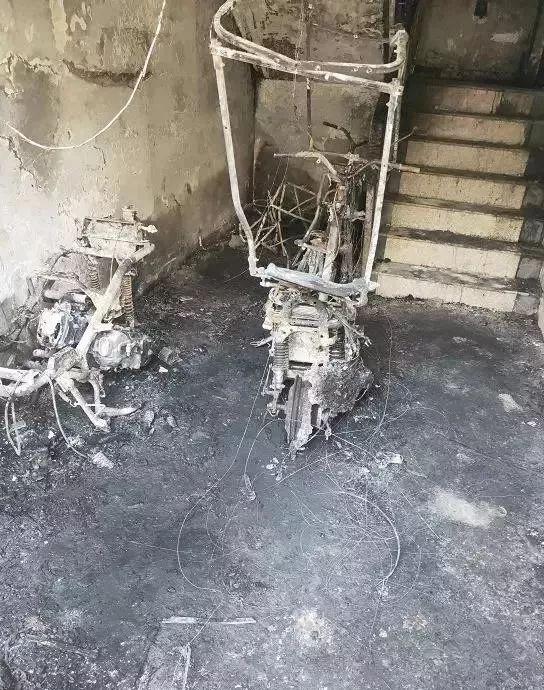 电动车火灾事故现场