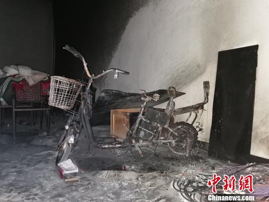 持续一周充电引火灾-瓦力塔充电桩1