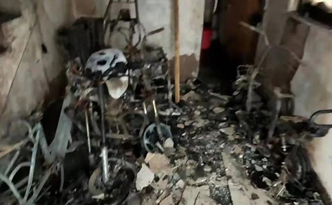 东莞长安镇以一租客在出租屋给电瓶车充电发生火灾，被行拘10天